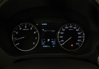 Подержанный автомобиль Mitsubishi Outlander 2019 года (11 фото)