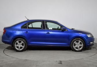 Подержанный автомобиль Skoda Rapid Liftback 2019 года (4 фото)