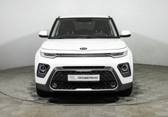 Подержанный автомобиль Kia Soul 2020 года (2 фото)