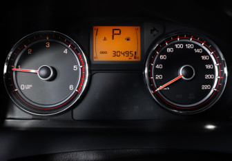 Подержанный автомобиль SsangYong Actyon 2012 года (15 фото)