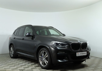 Подержанный автомобиль BMW X3 2018 года (3 фото)