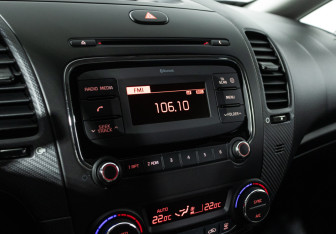 Подержанный автомобиль Kia Cerato Sedan 2018 года (17 фото)