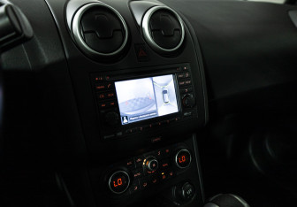 Подержанный автомобиль Nissan Qashqai 2013 года (20 фото)