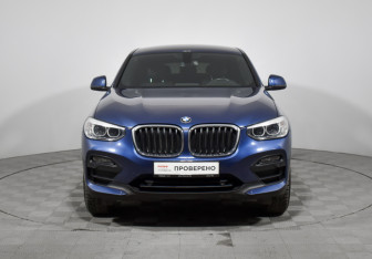 Подержанный автомобиль BMW X4 2021 года (2 фото)
