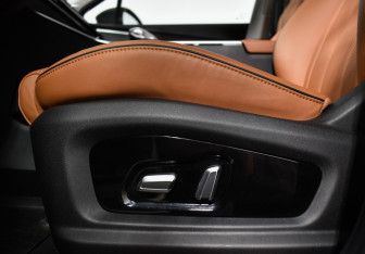 Подержанный автомобиль Omoda C5 2023 года (16 фото)