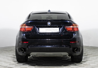 Подержанный автомобиль BMW X6 2014 года (6 фото)