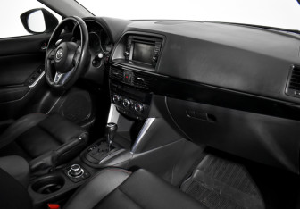 Подержанный автомобиль Mazda CX-5 2013 года (14 фото)