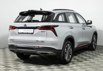 Подержанный автомобиль Changan CS75PLUS 2023 года (5 фото)