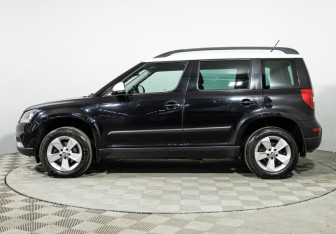 Подержанный автомобиль Skoda Yeti 2014 года (8 фото)