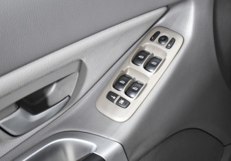 Подержанный автомобиль Volvo XC90 2009 года (10 фото)