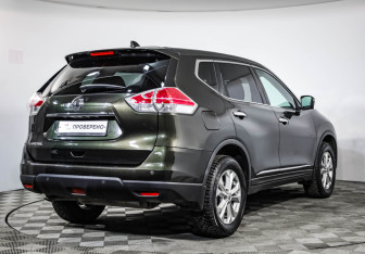 Подержанный автомобиль Nissan X-Trail 2017 года (5 фото)
