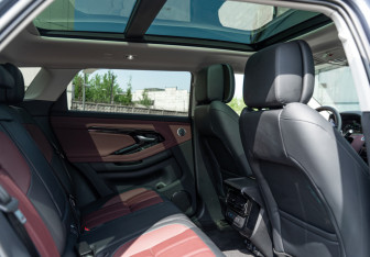 Новый Land Rover Range Rover Evoque 2025 (10 фото)