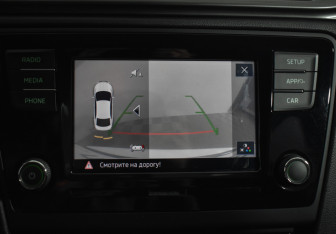 Подержанный автомобиль Skoda Rapid Liftback 2019 года (15 фото)