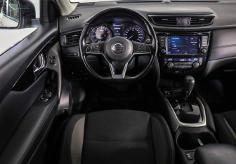 Подержанный автомобиль Nissan Qashqai 2020 года (11 фото)