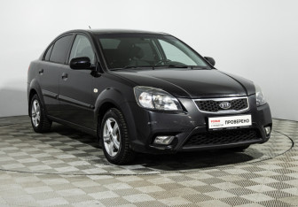 Подержанный автомобиль Kia Rio Sedan 2010 года (2 фото)