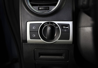 Подержанный автомобиль Opel Antara 2013 года (15 фото)