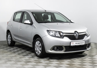 Подержанный автомобиль Renault Sandero 2016 года (3 фото)