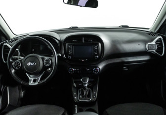 Подержанный автомобиль Kia Soul 2020 года (13 фото)