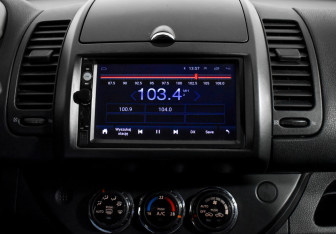 Подержанный автомобиль Nissan Note 2008 года (14 фото)