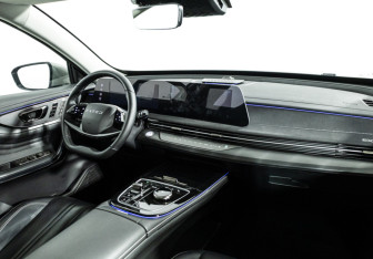 Подержанный автомобиль Exeed LX 2024 года (9 фото)