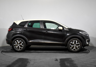 Подержанный автомобиль Renault Kaptur 2020 года (4 фото)