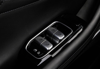 Подержанный автомобиль Exeed RX 2023 года (21 фото)