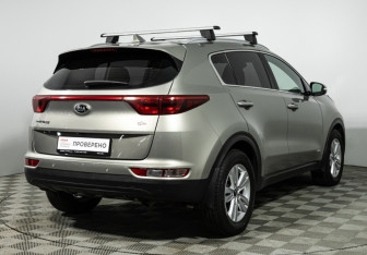 Подержанный автомобиль Kia Sportage 2017 года (5 фото)