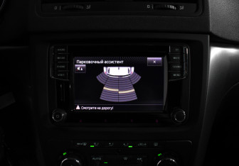 Подержанный автомобиль Skoda Yeti 2015 года (16 фото)