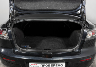 Подержанный автомобиль Mazda 3 Sedan 2008 года (18 фото)