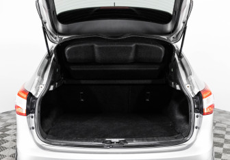 Подержанный автомобиль Nissan Qashqai 2014 года (21 фото)