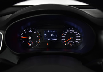 Подержанный автомобиль Kia Sorento 2016 года (12 фото)