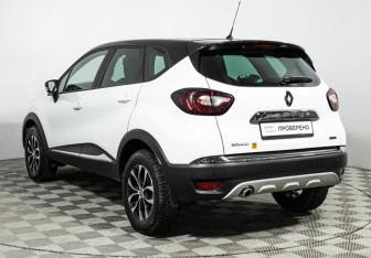 Подержанный автомобиль Renault Kaptur 2019 года (7 фото)