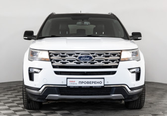 Подержанный автомобиль Ford Explorer 2019 года (2 фото)