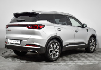 Подержанный автомобиль Chery Tiggo 7 Pro Max 2023 года (5 фото)