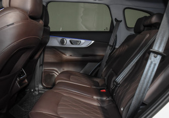 Подержанный автомобиль Chery Tiggo 8 Pro Max 2023 года (12 фото)