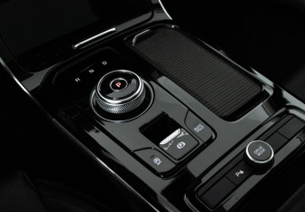 Подержанный автомобиль Kia K5 2022 года (21 фото)