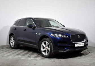 Подержанный автомобиль Jaguar F-Pace 2019 года (3 фото)