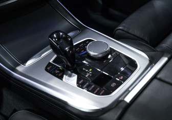 Подержанный автомобиль BMW X5 2019 года (26 фото)