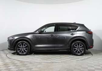 Подержанный автомобиль Mazda CX-5 2017 года (8 фото)