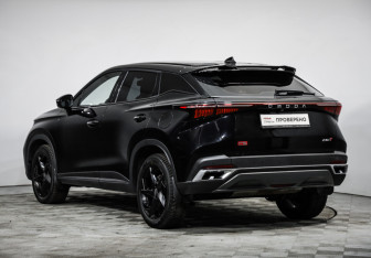 Подержанный автомобиль Omoda C5 2023 года (7 фото)