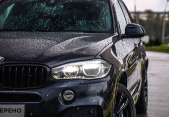 Подержанный автомобиль BMW X5 2016 года (2 фото)