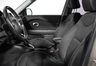 Подержанный автомобиль Kia Soul 2014 года (10 фото)