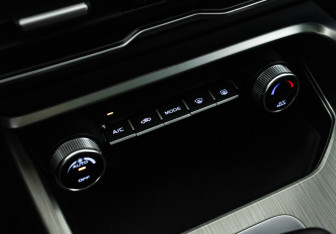 Подержанный автомобиль Belgee X50 2024 года (19 фото)