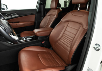 Подержанный автомобиль Kia Sportage 2023 года (17 фото)