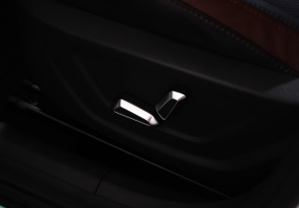 Подержанный автомобиль Geely Coolray 2020 года (21 фото)