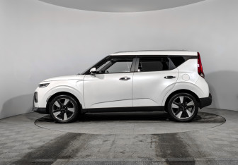 Подержанный автомобиль Kia Soul 2019 года (8 фото)