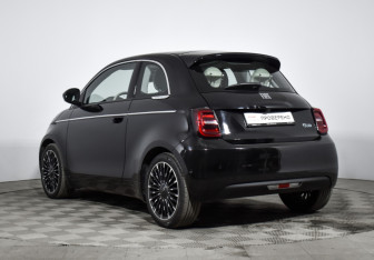Подержанный автомобиль Fiat 500 Hatchback 2021 года (7 фото)