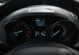 Подержанный автомобиль Ford Kuga 2018 года (12 фото)