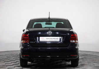 Подержанный автомобиль Volkswagen Polo Sedan 2019 года (6 фото)