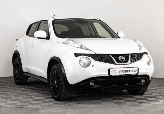 Подержанный автомобиль Nissan Juke 2013 года (3 фото)
